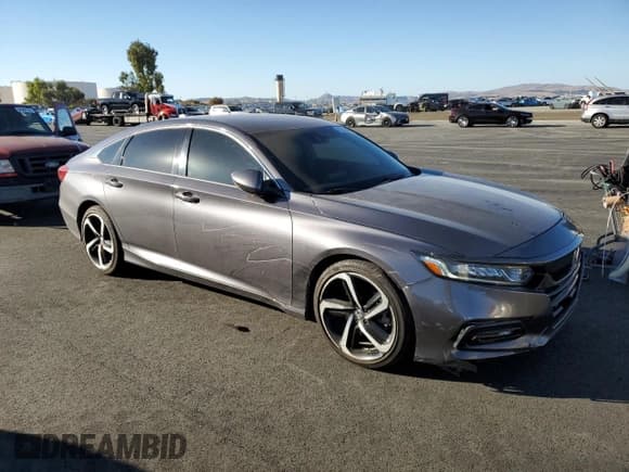 ✅ 2019 Honda Accord Sport • VIN: 1HGCV1F39KA117127 • Lot: 82643875. Listed on Copart with 113,343 mi. Free auction sales archive from the USA and detailed vehicle history report at DreamBid. Image 4.