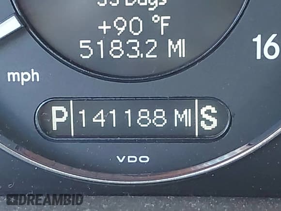 ✅ 2008 Mercedes-Benz E 320 • VIN: WDBUF22XX8B305932 • Lot: 43233709. Wystawiony na IAAI z przebiegiem 141 188 mil. Bezpłatny archiwum sprzedaży aukcyjnych z USA i szczegółowy raport historii pojazdu na DreamBid. Zdjęcie 15.