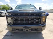✅ 2023 Chevrolet Silverado 2500HD Custom • VIN: 1GC4YME72PF103774 • Лот: 54293305. Опубликован ранее на Copart с пробегом 28 923 миль. Бесплатный доступ к архиву аукционных продаж из США и подробный отчёт об истории автомобиля на DreamBid. Изображение 5.