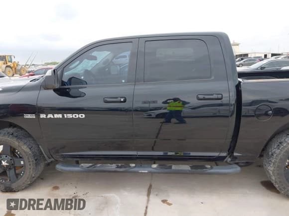 ✅ 2012 Ram 1500 Sport • VIN: 1C6RD7MT2CS186522 • Lot: 42006098. Listed on IAAI with 158,618 mi. Free auction sales archive from the USA and detailed vehicle history report at DreamBid. Image 14.