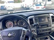 ✅ 2017 Nissan Titan Pro-4X • VIN: 1N6AA1E53HN559310 • Lot: 95930605. Listed on Copart with 117,343 mi. Free auction sales archive from the USA and detailed vehicle history report at DreamBid. Image 9.