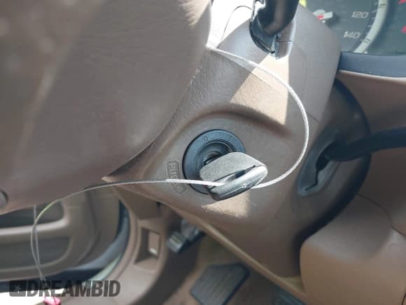 ✅ 2008 Honda Pilot EX-L • VIN: 5FNYF28528B027534 • Лот: 42797233. Опубликован ранее на IAAI с пробегом 220 589 миль. Бесплатный доступ к архиву аукционных продаж из США и подробный отчёт об истории автомобиля на DreamBid. Изображение 11.