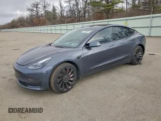 ✅ 2023 Tesla Model 3 Performance • VIN: 5YJ3E1EC8PF395886 • Lot: 95729655. Wystawiony na Copart z przebiegiem 24 745 mil. Bezpłatny archiwum sprzedaży aukcyjnych z USA i szczegółowy raport historii pojazdu na DreamBid. Zdjęcie 1.