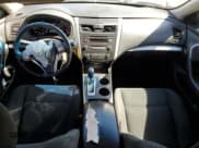 ✅ 2015 Nissan Altima 2.5 • VIN: 1N4AL3AP5FN397635 • Lot: 84062655. Wystawiony na Copart z przebiegiem 144 973 mil. Bezpłatny archiwum sprzedaży aukcyjnych z USA i szczegółowy raport historii pojazdu na DreamBid. Zdjęcie 8.