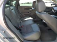 ✅ 2017 Chevrolet Impala LT • VIN: 1G1105S35HU117398 • Лот: 59859434. Опубликован ранее на Copart с пробегом 159 023 миль. Бесплатный доступ к архиву аукционных продаж из США и подробный отчёт об истории автомобиля на DreamBid. Изображение 10.