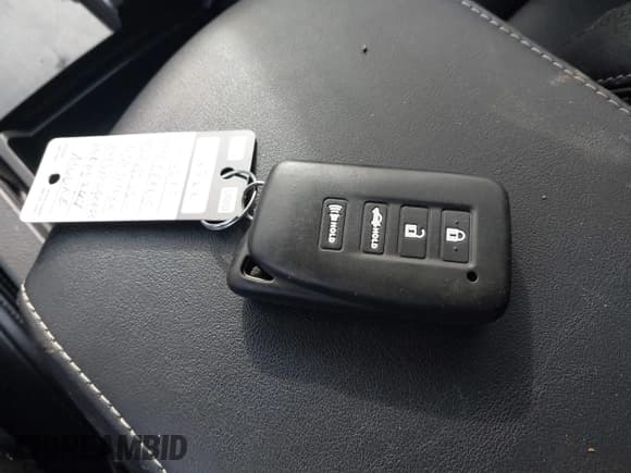 ✅ 2013 Lexus GS 350 • VIN: JTHCE1BL2D5005347 • Lot: 41454043. Wystawiony na IAAI z przebiegiem 81 677 mil. Bezpłatny archiwum sprzedaży aukcyjnych z USA i szczegółowy raport historii pojazdu na DreamBid. Zdjęcie 11.