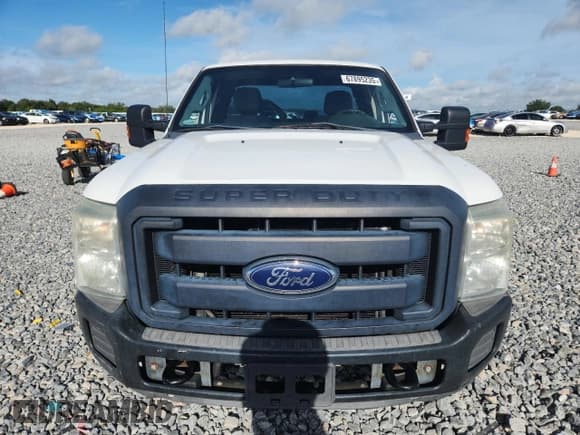 ✅ 2012 Ford F-250 XL • VIN: 1FT7X2A61CEC67924 • Lot: 67895235. Listed on Copart with 331,460 mi. Free auction sales archive from the USA and detailed vehicle history report at DreamBid. Image 5.
