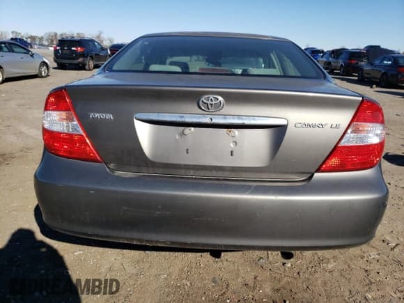 ✅ 2004 Toyota Camry LE • VIN: 4T1BE32K74U866458 • Лот: 91808275. Опубликован ранее на Copart с пробегом 134 013 миль. Бесплатный доступ к архиву аукционных продаж из США и подробный отчёт об истории автомобиля на DreamBid. Изображение 6.