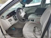 ✅ 2010 Buick Lucerne CX • VIN: 1G4HA5EM4AU131432 • Lot: 51362965. Wystawiony na Copart z przebiegiem Nie podano. Bezpłatny archiwum sprzedaży aukcyjnych z USA i szczegółowy raport historii pojazdu na DreamBid. Zdjęcie 7.