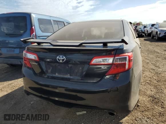 2014 Toyota Camry L with VIN 4T1BF1FK4EU462675, listed as a Copart auction lot 84659585 with 216,163 mi miles and Salvage title. Bid and sale history available at DreamBid. Image 6.