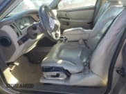 ✅ 2003 Buick Park Avenue • VIN: 1G4CW54K534201020 • Lot: 92689625. Wystawiony na Copart z przebiegiem 283 324 mil. Bezpłatny archiwum sprzedaży aukcyjnych z USA i szczegółowy raport historii pojazdu na DreamBid. Zdjęcie 7.