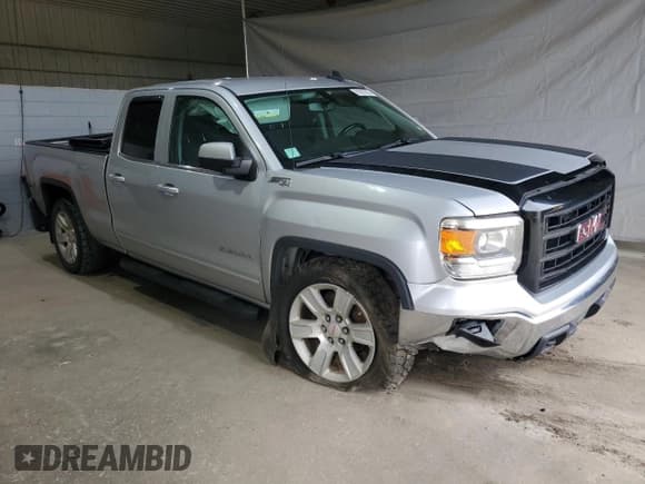 ✅ 2015 GMC Sierra 1500 SLE • VIN: 1GTV2UEH1FZ226106 • Lot: 91627025. Listed on Copart with 140,125 mi. Free auction sales archive from the USA and detailed vehicle history report at DreamBid. Image 4.