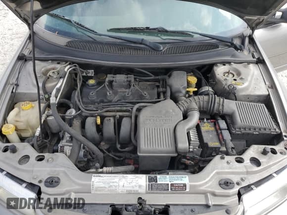 ✅ 1999 Plymouth Breeze • VIN: 1P3EJ46C1XN636130 • Lot: 82749335. Wystawiony na Copart z przebiegiem 73 456 mil. Bezpłatny archiwum sprzedaży aukcyjnych z USA i szczegółowy raport historii pojazdu na DreamBid. Zdjęcie 11.