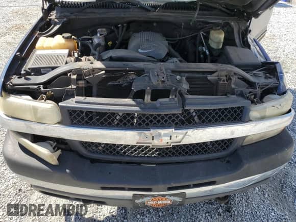 2002 Chevrolet Silverado 2500HD LS с VIN 1GCHK29U52Z264439, выставлен на аукционе Copart как лот 86616125 с пробегом 244 728 миль миль и Списание • Salvage title. История ставок и продаж доступна на DreamBid. Изображение 11.