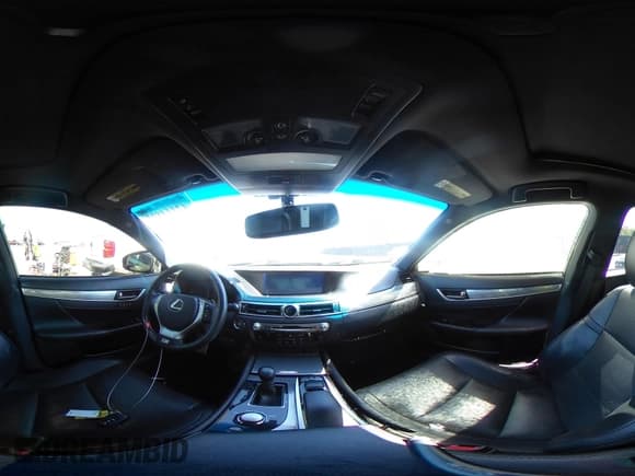 ✅ 2013 Lexus GS 350 • VIN: JTHBE1BL5D5022218 • Lot: 42114895. Wystawiony na IAAI z przebiegiem 237 344 mil. Bezpłatny archiwum sprzedaży aukcyjnych z USA i szczegółowy raport historii pojazdu na DreamBid. Zdjęcie 18.