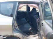 ✅ 2008 Honda Fit • VIN: JHMGD38478S001480 • Лот: 38775931. Опубликован ранее на IAAI с пробегом 184 826 миль. Бесплатный доступ к архиву аукционных продаж из США и подробный отчёт об истории автомобиля на DreamBid. Изображение 8.