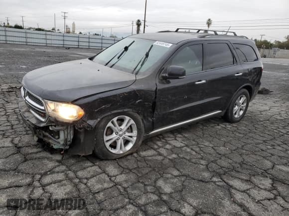 ✅ 2013 Dodge Durango Crew • VIN: 1C4RDJDG4DC659860 • Lot: 92449745. Listed on Copart with 148,956 mi. Free auction sales archive from the USA and detailed vehicle history report at DreamBid. Image 1.