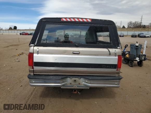 ✅ 1992 Ford F-150 S • VIN: 1FTEX15Y0NKB12878 • Lot: 49267145. Listed on Copart with 238,017 mi. Free auction sales archive from the USA and detailed vehicle history report at DreamBid. Image 6.