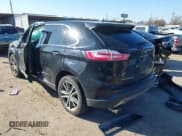 ✅ 2021 Ford Edge Titanium • VIN: 2FMPK3K97MBA35897 • Lot: 41629471. Wystawiony na IAAI z przebiegiem 55 647 mil. Bezpłatny archiwum sprzedaży aukcyjnych z USA i szczegółowy raport historii pojazdu na DreamBid. Zdjęcie 3.