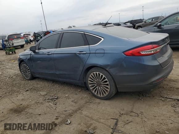 ✅ 2018 Ford Fusion SE • VIN: 3FA6P0HD8JR144609 • Lot: 91561645. Wystawiony na Copart z przebiegiem 119 671 mil. Bezpłatny archiwum sprzedaży aukcyjnych z USA i szczegółowy raport historii pojazdu na DreamBid. Zdjęcie 2.
