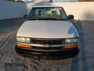 ✅ 2002 Chevrolet S-10 Fleet • VIN: 1GCCS145428251840 • Лот: 78247094. Опубликован ранее на Copart с пробегом 160 517 миль. Бесплатный доступ к архиву аукционных продаж из США и подробный отчёт об истории автомобиля на DreamBid. Изображение 5.