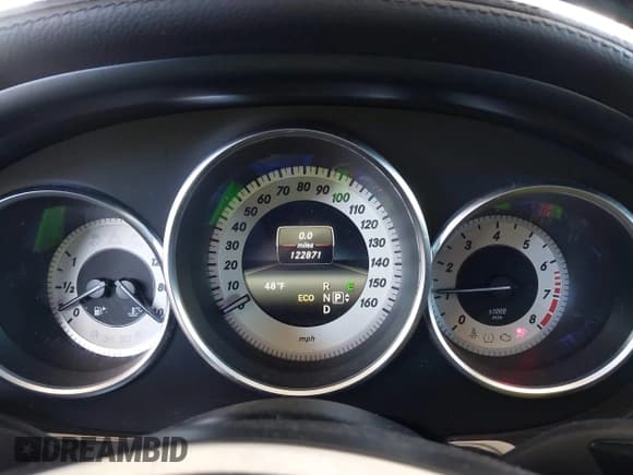 ✅ 2014 Mercedes-Benz CLS 550 • VIN: WDDLJ9BB7EA115070 • Lot: 43721011. Listed on IAAI with 122,871 mi. Free auction sales archive from the USA and detailed vehicle history report at DreamBid. Image 7.