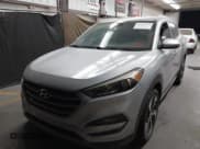 ✅ 2017 Hyundai Tucson Night Edition • VIN: KM8J33A29HU390500 • Lot: 43692264. Listed on IAAI with 60,787 mi. Free auction sales archive from the USA and detailed vehicle history report at DreamBid. Image 17.