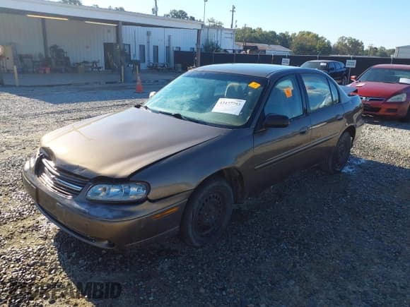 ✅ 2000 Chevrolet Malibu • VIN: 1G1ND52J7Y6294947 • Lot: 43477793. Listed on IAAI with Not provided. Free auction sales archive from the USA and detailed vehicle history report at DreamBid. Image 2.