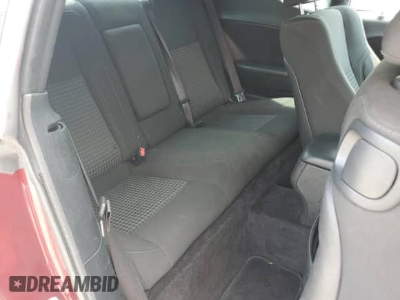 2018 Dodge Challenger SXT Plus z VIN 2C3CDZAG4JH118734, wystawiony jako Copart lot #63112725 z przebiegiem 113 871 mil mil oraz Szkoda całkowita • Salvage title. Historia ofert i sprzedaży dostępna na DreamBid. Obrazek 10.