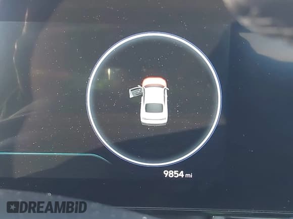 ✅ 2025 Hyundai Elantra Limited • VIN: KMHLP4DG1SU027738 • Lot: 43643629. Wystawiony na IAAI z przebiegiem 9 854 mil. Bezpłatny archiwum sprzedaży aukcyjnych z USA i szczegółowy raport historii pojazdu na DreamBid. Zdjęcie 15.