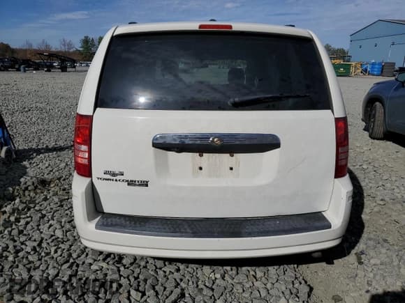 ✅ 2008 Chrysler Town & Country Touring • VIN: 2A8HR54P18R815783 • Lot: 91580755. Wystawiony na Copart z przebiegiem 160 361 mil. Bezpłatny archiwum sprzedaży aukcyjnych z USA i szczegółowy raport historii pojazdu na DreamBid. Zdjęcie 6.