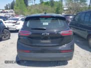 ✅ 2023 Chevrolet Bolt EV 2LT • VIN: 1G1FX6S07P4184094 • Lot: 42032371. Wystawiony na IAAI z przebiegiem 38 872 mil. Bezpłatny archiwum sprzedaży aukcyjnych z USA i szczegółowy raport historii pojazdu na DreamBid. Zdjęcie 16.