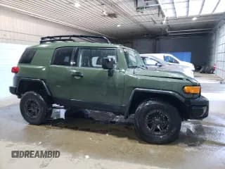 ✅ 2011 Toyota FJ Cruiser • VIN: JTEBU4BF8BK108889 • Lot: 68797924. Listed on Copart with Not provided. Free auction sales archive from the USA and detailed vehicle history report at DreamBid. Image 4.