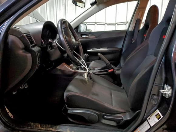 ✅ 2011 Subaru WRX WRX Limited • VIN: JF1GR7E63BG813732 • Lot: 92347615. Wystawiony na Copart z przebiegiem 113 695 mil. Bezpłatny archiwum sprzedaży aukcyjnych z USA i szczegółowy raport historii pojazdu na DreamBid. Zdjęcie 7.