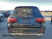 ✅ 2020 Mercedes-Benz GLC 300 • VIN: WDC0G8DB2LF726329 • Lot: 92247255. Wystawiony na Copart z przebiegiem 104 253 mil. Bezpłatny archiwum sprzedaży aukcyjnych z USA i szczegółowy raport historii pojazdu na DreamBid. Zdjęcie 6.