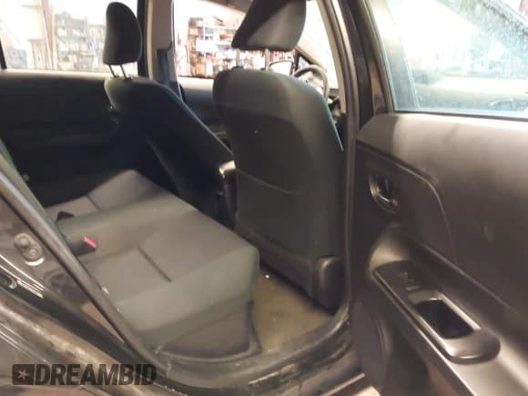 ✅ 2016 Toyota Prius One • VIN: JTDKDTB35G1128325 • Лот: 43569468. Опубликован ранее на IAAI с пробегом 124 460 миль. Бесплатный доступ к архиву аукционных продаж из США и подробный отчёт об истории автомобиля на DreamBid. Изображение 8.