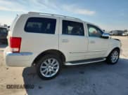 ✅ 2008 Chrysler Aspen Limited • VIN: 1A8HX58288F111558 • Lot: 70370045. Wystawiony na Copart z przebiegiem 155 437 mil. Bezpłatny archiwum sprzedaży aukcyjnych z USA i szczegółowy raport historii pojazdu na DreamBid. Zdjęcie 3.