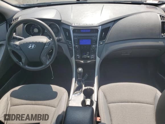 ✅ 2012 Hyundai Sonata GLS • VIN: 5NPEB4AC7CH455886 • Lot: 68798604. Listed on Copart with 131,836 mi. Free auction sales archive from the USA and detailed vehicle history report at DreamBid. Image 8.