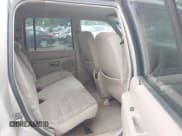 ✅ 1998 Ford Explorer XL • VIN: 1FMZU34E5WZA20652 • Lot: 42363619. Wystawiony na IAAI z przebiegiem 383 213 mil. Bezpłatny archiwum sprzedaży aukcyjnych z USA i szczegółowy raport historii pojazdu na DreamBid. Zdjęcie 8.