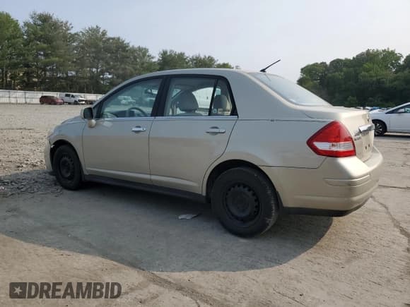 ✅ 2007 Nissan Versa SL • VIN: 3N1BC11EX7L415245 • Lot: 59285215. Listed on Copart with 98,609 mi. Free auction sales archive from the USA and detailed vehicle history report at DreamBid. Image 2.