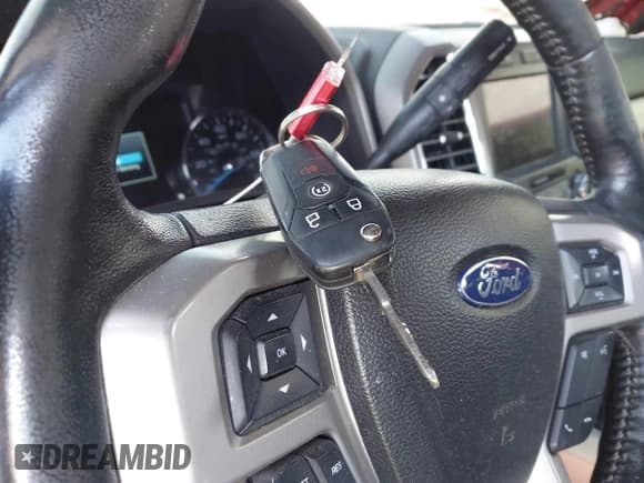 ✅ 2017 Ford F-250 Lariat • VIN: 1FT7W2BT2HEB43112 • Lot: 43638008. Listed on IAAI with 125,070 mi. Free auction sales archive from the USA and detailed vehicle history report at DreamBid. Image 11.