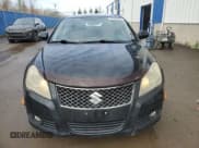✅ 2012 Suzuki Kizashi SE • VIN: JS2RF9A32C6100580 • Лот: 91204895. Опубликован ранее на Copart с пробегом 173 714 миль. Бесплатный доступ к архиву аукционных продаж из США и подробный отчёт об истории автомобиля на DreamBid. Изображение 5.