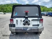 ✅ 2016 Jeep Wrangler Black Bear • VIN: 1C4AJWAG5GL151537 • Lot: 62665455. Wystawiony na Copart z przebiegiem 93 537 mil. Bezpłatny archiwum sprzedaży aukcyjnych z USA i szczegółowy raport historii pojazdu na DreamBid. Zdjęcie 6.