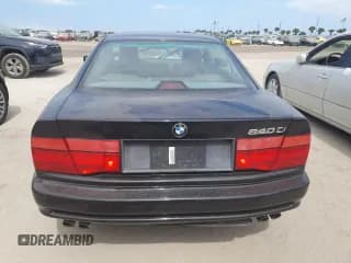 ✅ 1995 BMW 8 Series • VIN: WBAEF632XSCC89751 • Лот: 76570934. Опубликован ранее на Copart с пробегом Не указан. Бесплатный доступ к архиву аукционных продаж из США и подробный отчёт об истории автомобиля на DreamBid. Изображение 6.