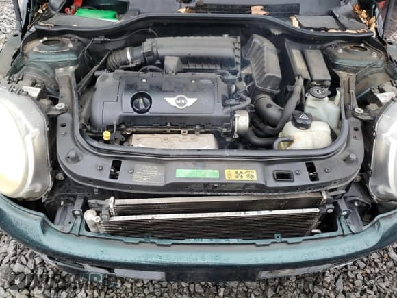 ✅ 2010 MINI Clubman • VIN: WMWML3C52ATX37635 • Lot: 85145894. Wystawiony na Copart z przebiegiem 113 613 mil. Bezpłatny archiwum sprzedaży aukcyjnych z USA i szczegółowy raport historii pojazdu na DreamBid. Zdjęcie 11.