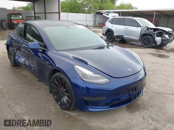 ✅ 2023 Tesla Model 3 Performance • VIN: 5YJ3E1ECXPF551538 • Lot: 42157417. Wystawiony na IAAI z przebiegiem 26 511 mil. Bezpłatny archiwum sprzedaży aukcyjnych z USA i szczegółowy raport historii pojazdu na DreamBid. Zdjęcie 1.