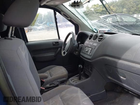 ✅ 2010 Ford Transit Connect XLT • VIN: NM0LS7DN1AT011561 • Lot: 43321088. Wystawiony na IAAI z przebiegiem 120 321 mil. Bezpłatny archiwum sprzedaży aukcyjnych z USA i szczegółowy raport historii pojazdu na DreamBid. Zdjęcie 5.