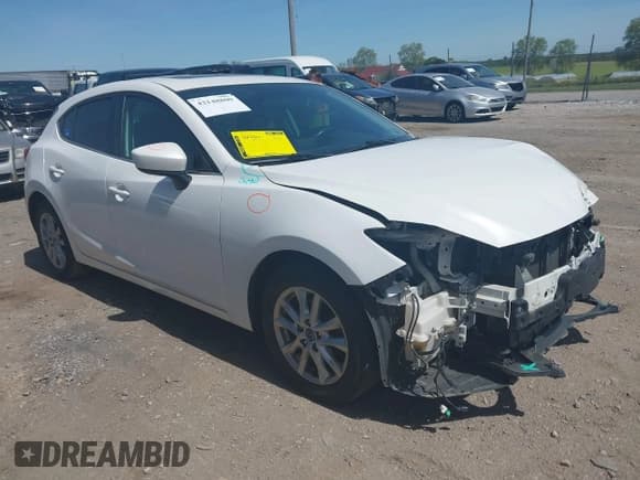 ✅ 2015 Mazda 3 i Touring • VIN: 3MZBM1L78FM189155 • Лот: 42148800. Опубликован ранее на IAAI с пробегом 131 855 миль. Бесплатный доступ к архиву аукционных продаж из США и подробный отчёт об истории автомобиля на DreamBid. Изображение 1.