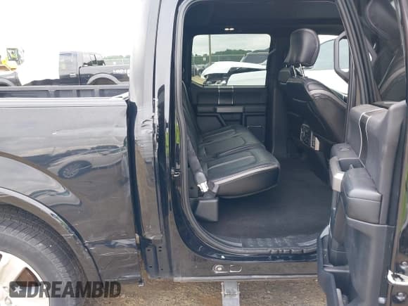 ✅ 2018 Ford F-150 XL • VIN: 1FTFW1E12JFD73099 • Lot: 42959822. Listed on IAAI with 64,310 mi. Free auction sales archive from the USA and detailed vehicle history report at DreamBid. Image 8.