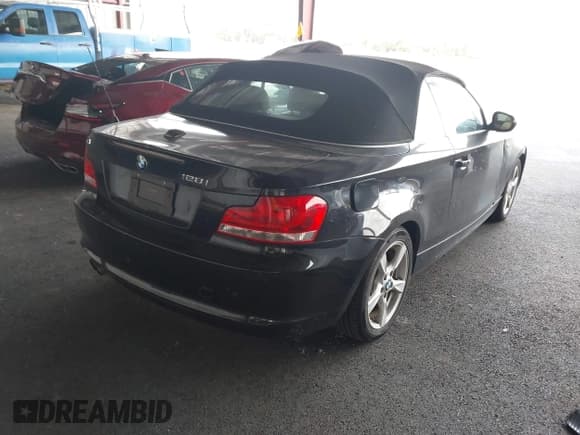 ✅ 2013 BMW 1 Series 128i • VIN: WBAUN1C55DVR00916 • Lot: 43670015. Listed on IAAI with 94,510 mi. Free auction sales archive from the USA and detailed vehicle history report at DreamBid. Image 4.
